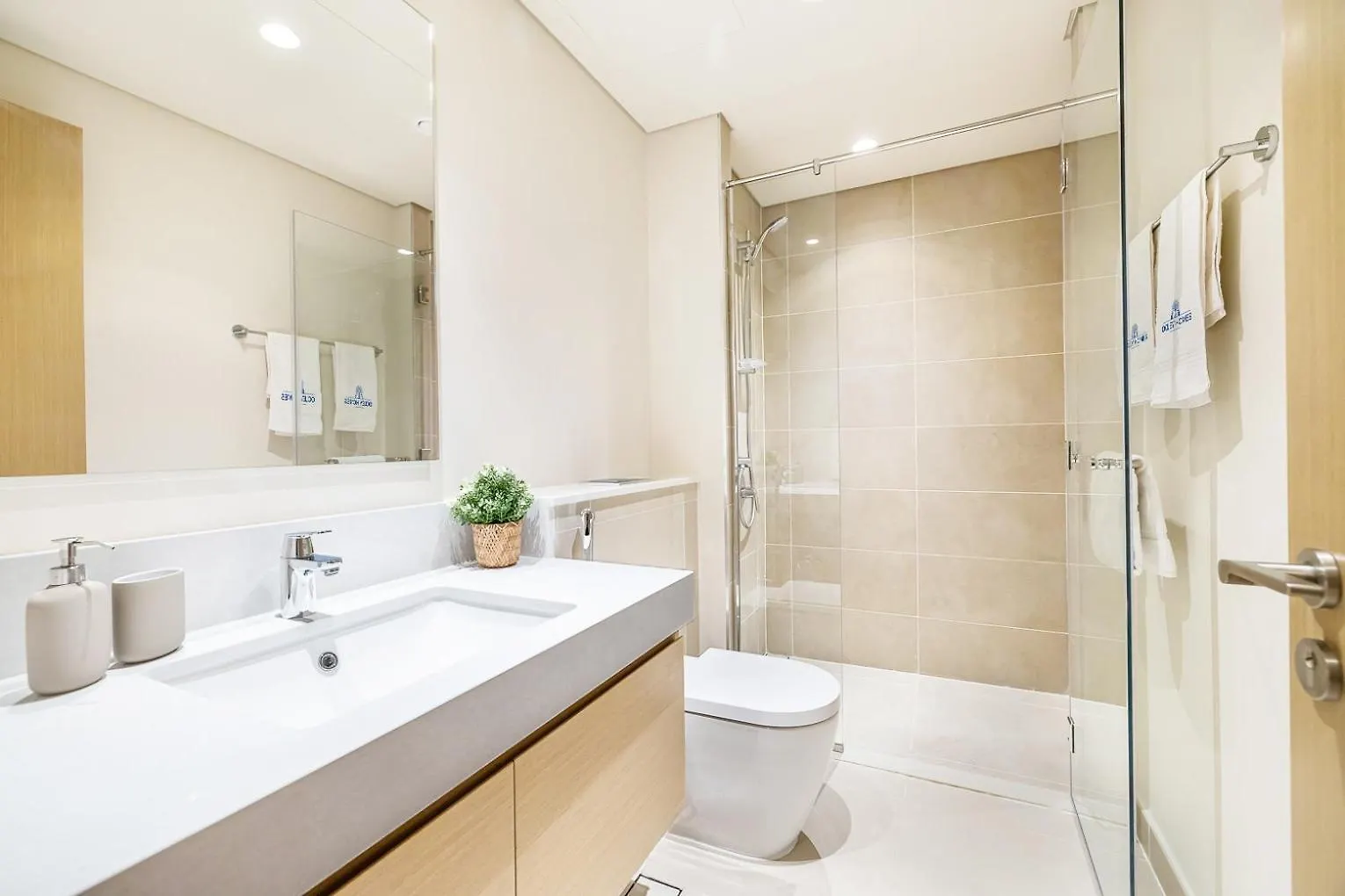 Gone - Creek Res 1403 Apartment Dubai United Arab Emirates